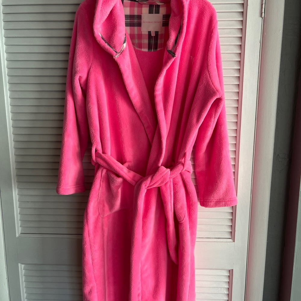 Victoria's Secret Pink Robe